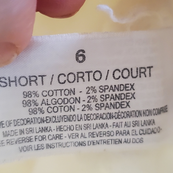 Gloria Vanderbilt Amanda Jeans - Picture 4 of 15